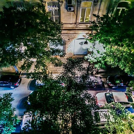 Rolls Royce Apartment Bakoe Buitenkant foto