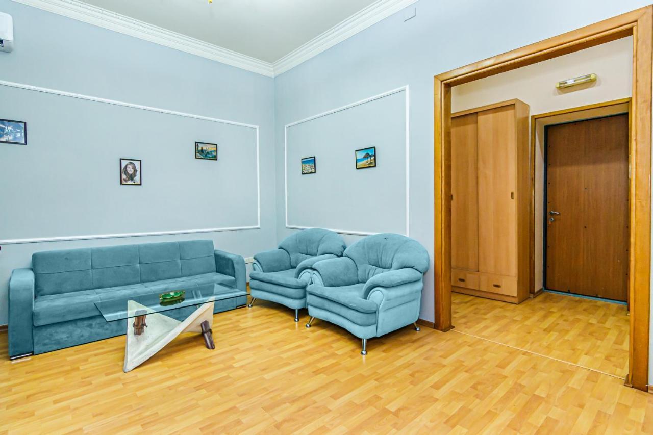 Rolls Royce Apartment Bakoe Buitenkant foto